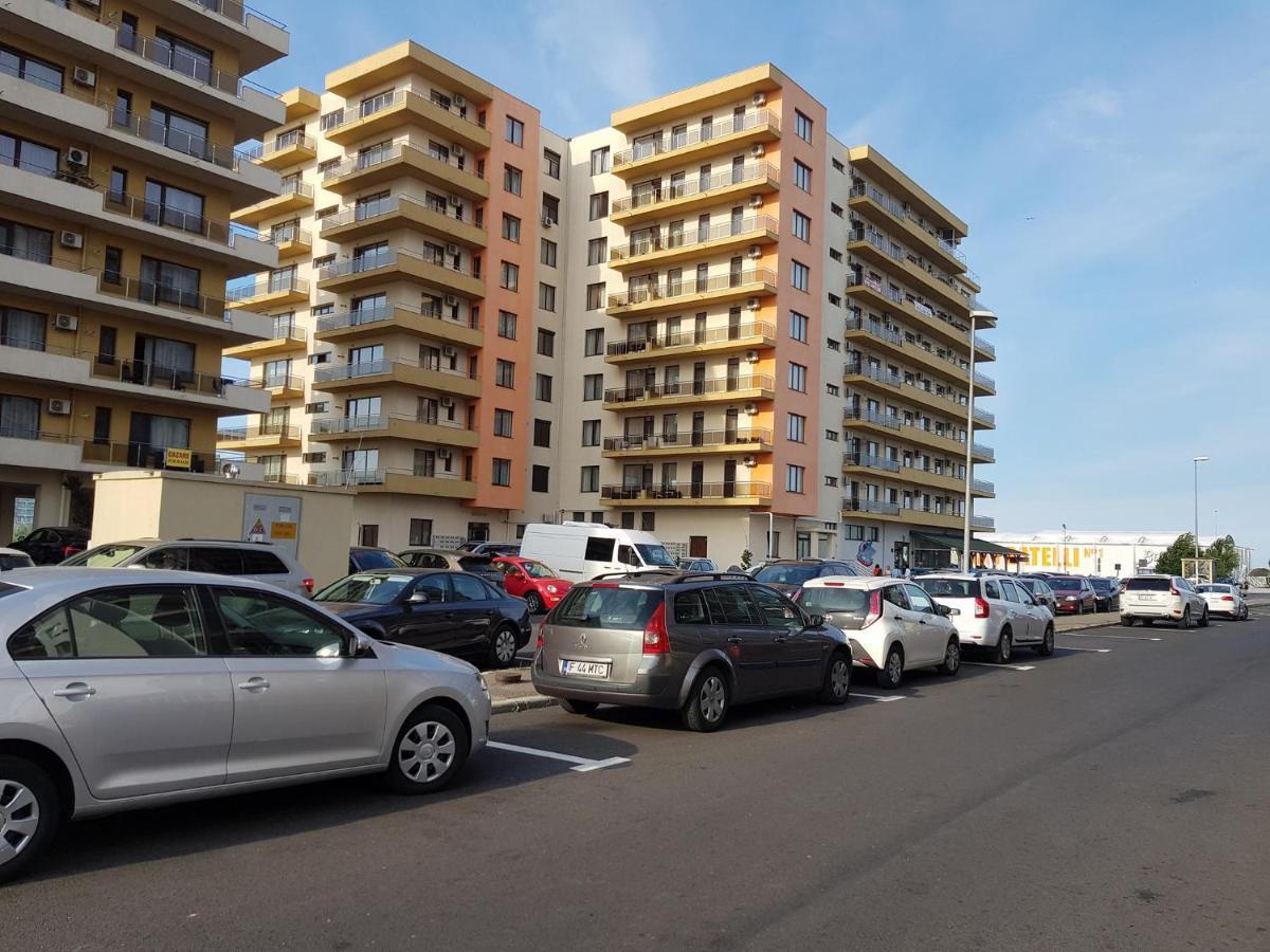 Ionut Summerland Apartments Mamaia Exterior photo